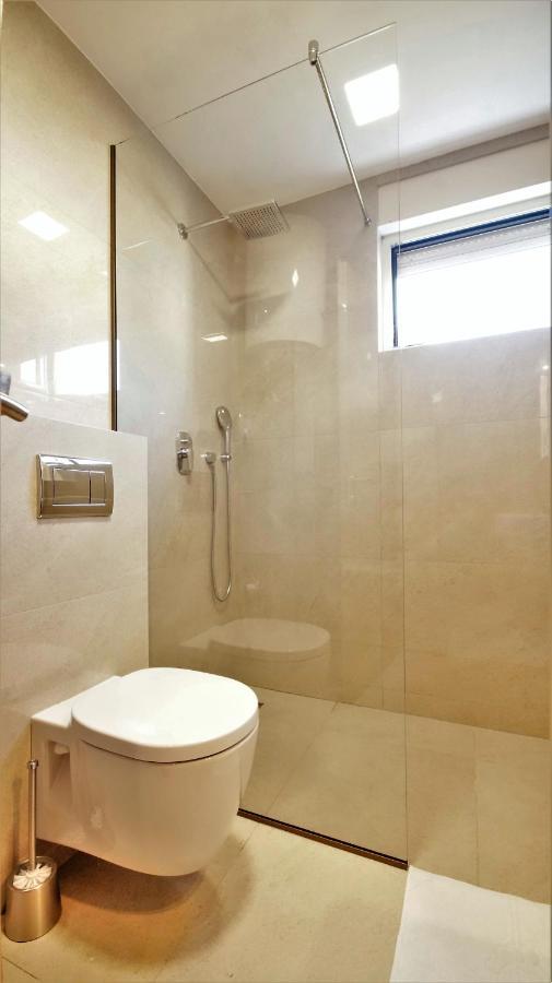 Kala Rooms & Suites Будва Екстер'єр фото