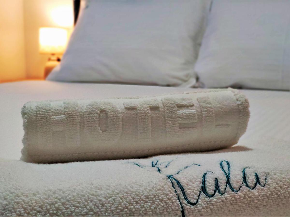 Kala Rooms & Suites Будва Екстер'єр фото