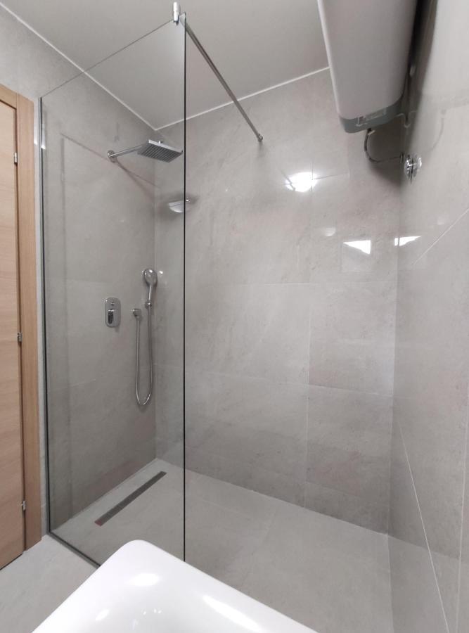 Kala Rooms & Suites Будва Екстер'єр фото