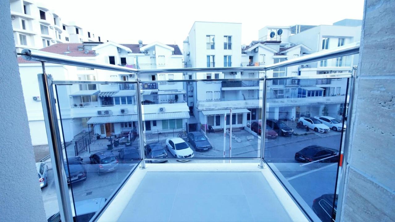 Kala Rooms & Suites Будва Екстер'єр фото
